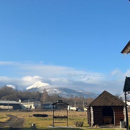 Карпатські Зорі Vila Pilipets Exterior foto