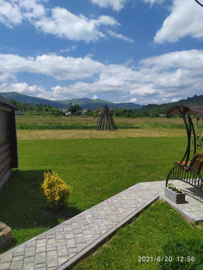 Карпатські Зорі Vila Pilipets Exterior foto