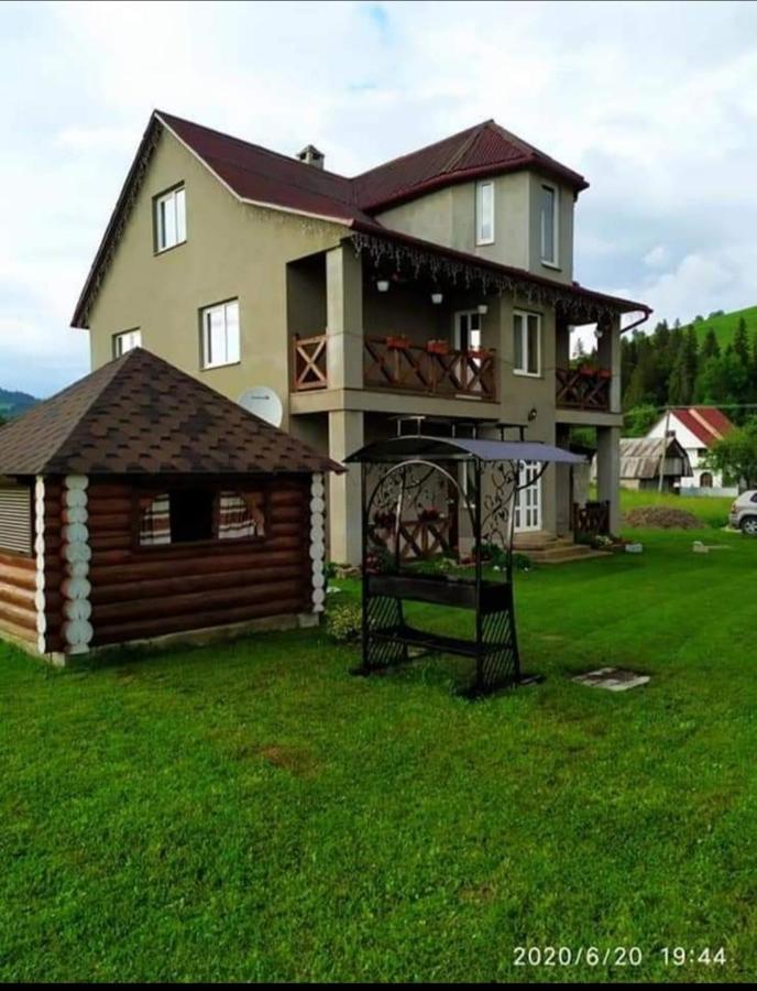 Карпатські Зорі Vila Pilipets Exterior foto