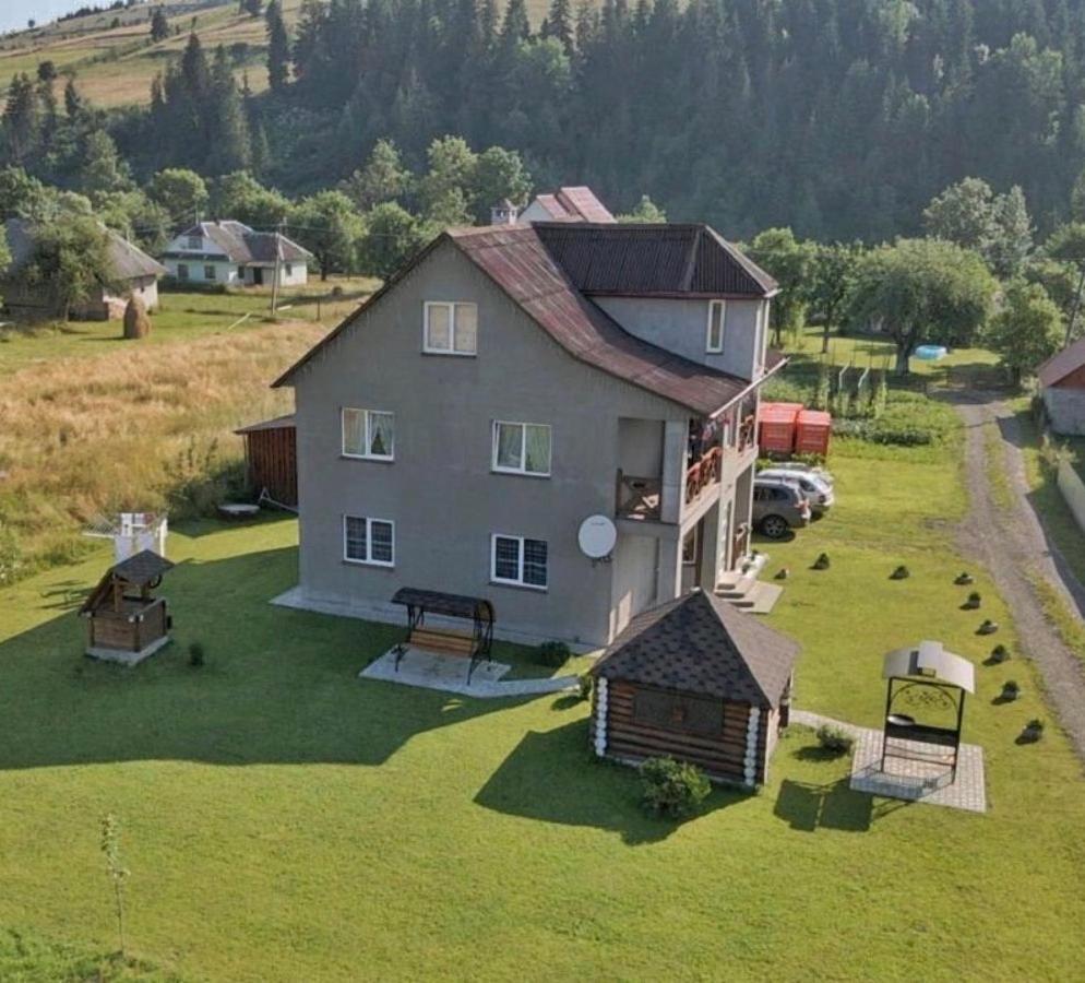 Карпатські Зорі Vila Pilipets Exterior foto
